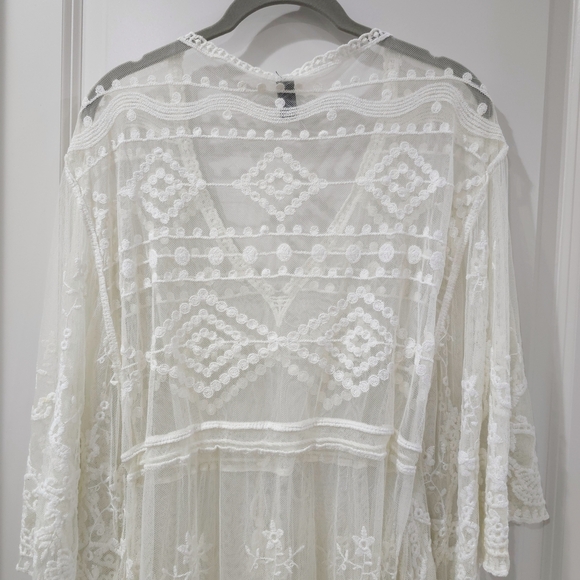 WINDSOR Ivory Mesh And Lace Beach Coverup, Small Medium, Drawstring Waist - Picture 5 of 16